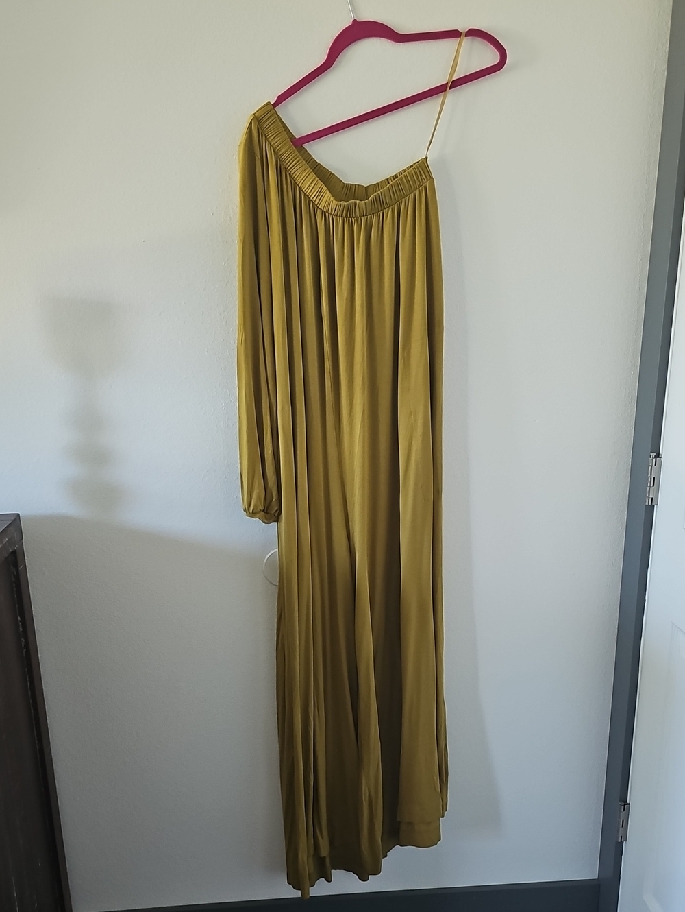 ●●FREE PEOPLE  BEACH "SUNDAY STROLL" ONE SHOULDER JUMPSUIT SIZE M●●